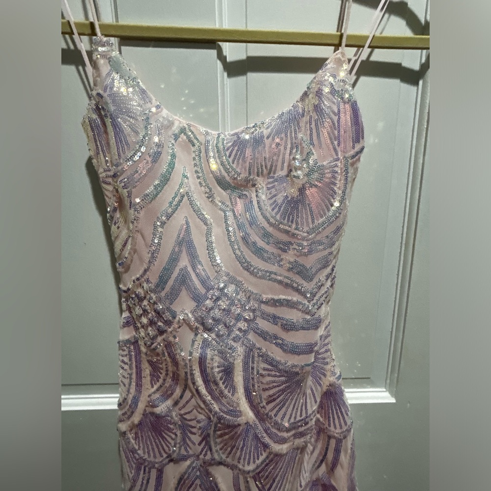 Windsor Gorgeous Girl Sequin Mini dress - Picture 5 of 16